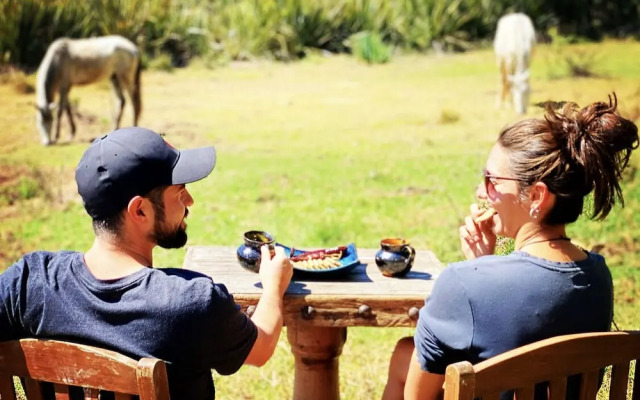 Reencuentro Rancho & Eco-Hotel