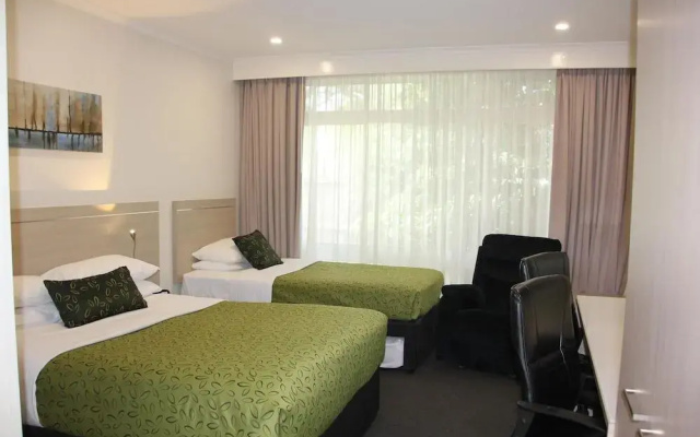 Best Western Aspen & Apartments