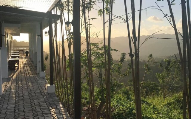 Serenity Farm And Resort Busay