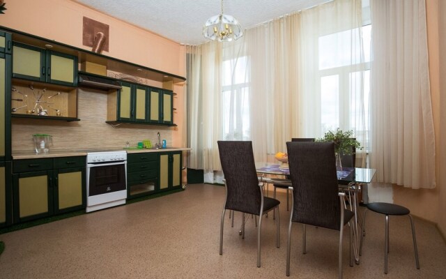 Old Melody Living Quarters