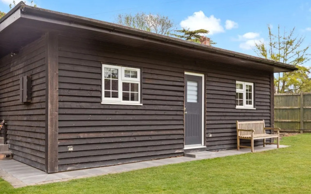 Crazy Fox Garden Cabin - From 120 Per Night