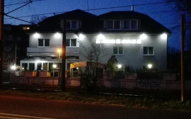Hotel 1000