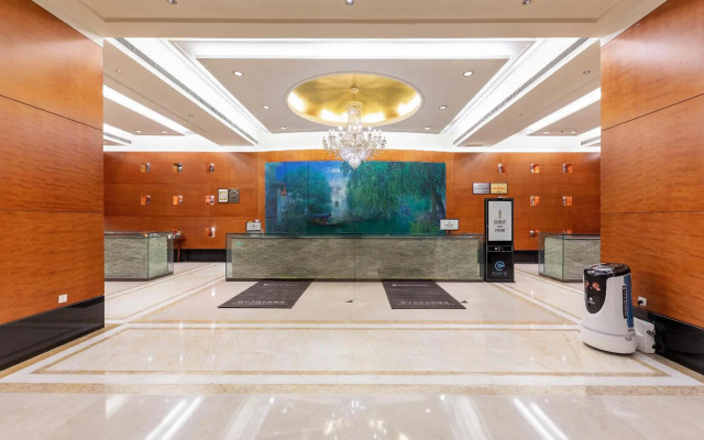 Merryland Traders Hotel