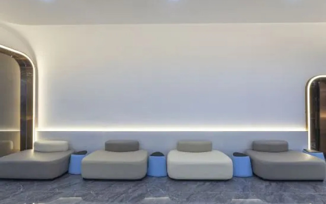 Yagangwan Four Seasons Hotel (Shanghai No.9 People's Hospital Fengcheng)