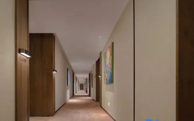 Pinman Chen Hotel (Changsha University Metro Station Branch)