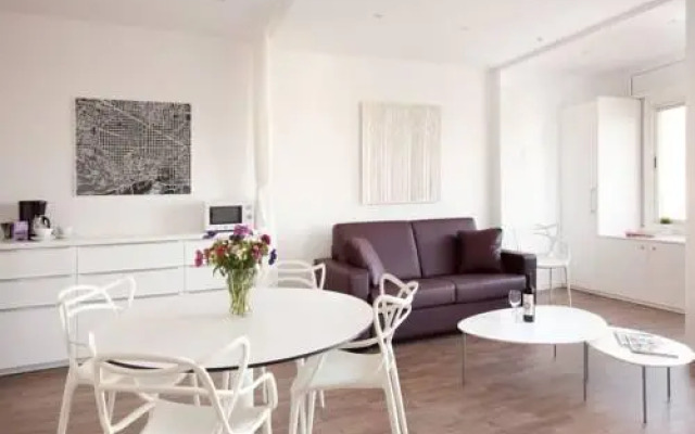 Stay U-nique Apartments Carretes