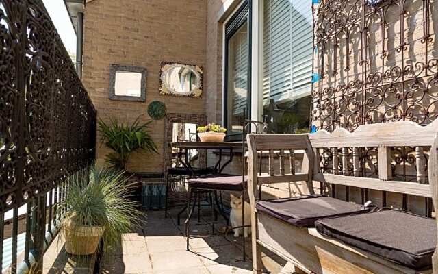 Silver Moon Bed & Breakfast