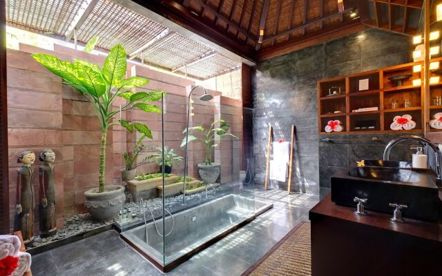 Majapahit Beach Villas by Nakula
