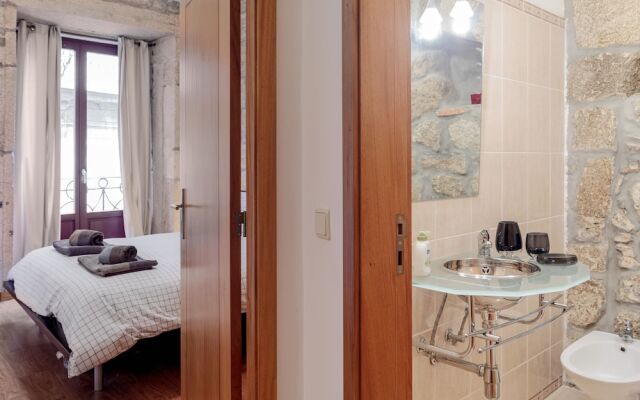 Go2oporto River & Reboleira Side