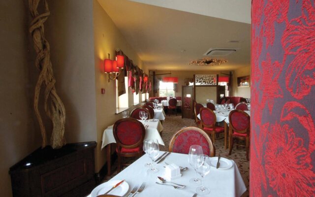 Best Western Plus Pastures Hotel