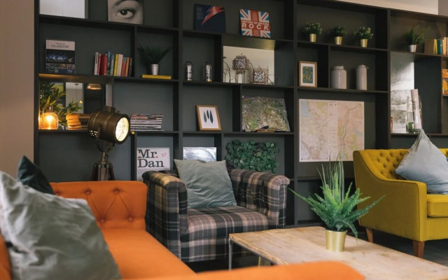 Student Only Bath Street