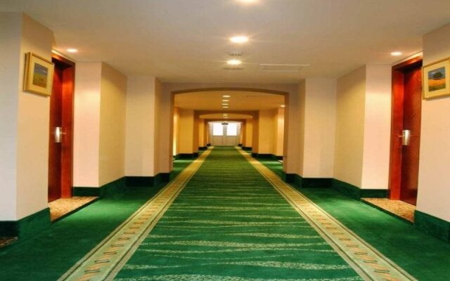 GreenTree Inn Chongqing Xiejiawan Hotel