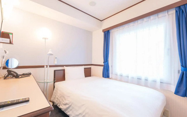 Toyoko Inn Shin Osaka Station Higashi