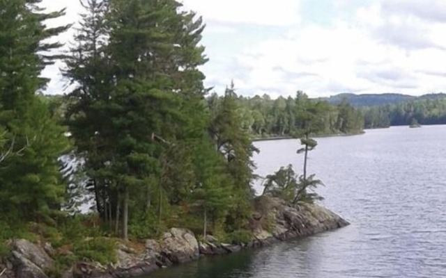 Lodge on the Point