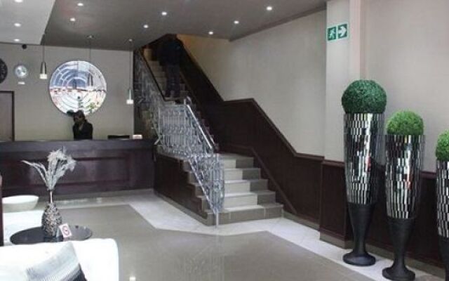 Chez Hotel