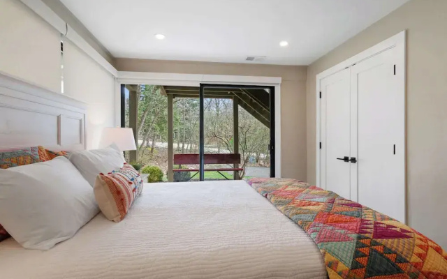 Abbey Springs - Private Community & Amenities!