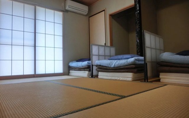 Guesthouse Asobigokoro Fukuoka Dazaifu - Hostel