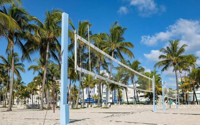 The Gabriel Miami South Beach, Curio Collection by Hilton