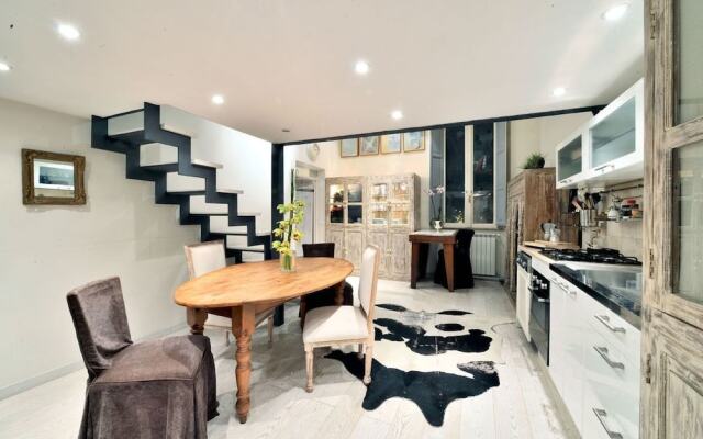 Augustus - Two Bedroom Condo