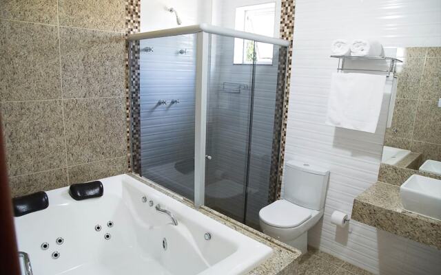 Hotel e Pousada Dona Lídia