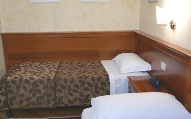Hotel Garni Riviera