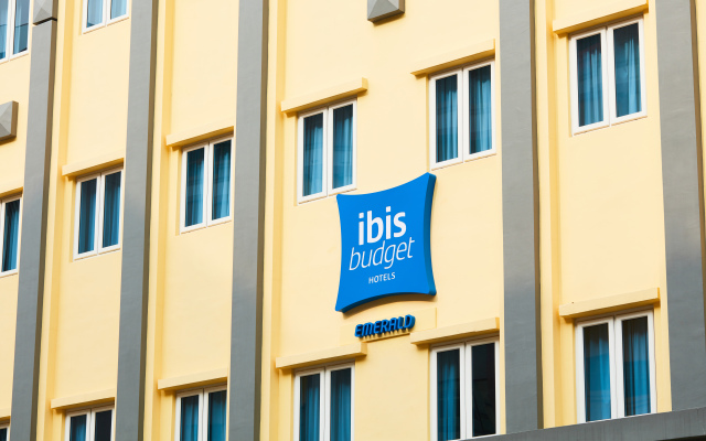 Ibis Budget Singapore Emerald