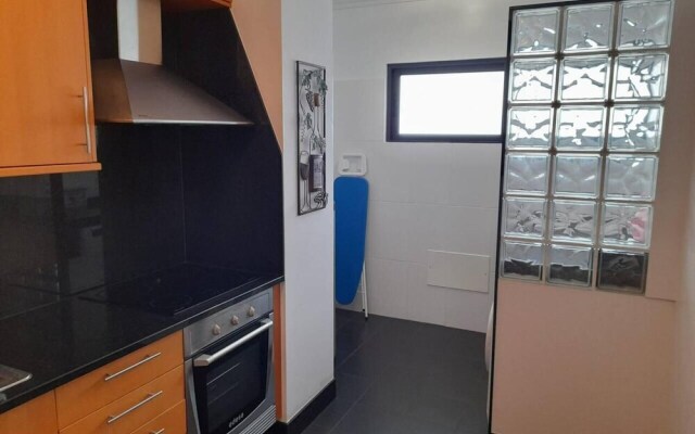 Stunning Apartment With 3 Mins Santa Cruz Beach