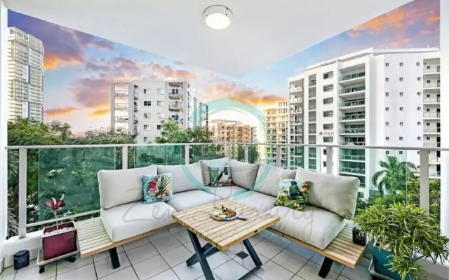 ZEN TREE BLOSSOM - 3BR Luxury Apartment