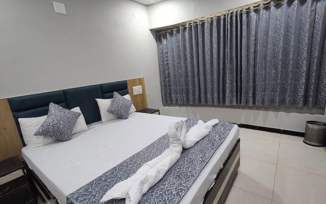 OYO 1376 Hotel Anjani inn