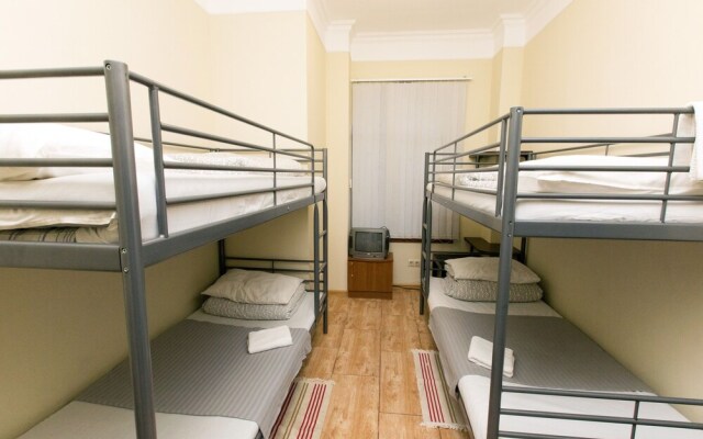 Rivyersky Hostel