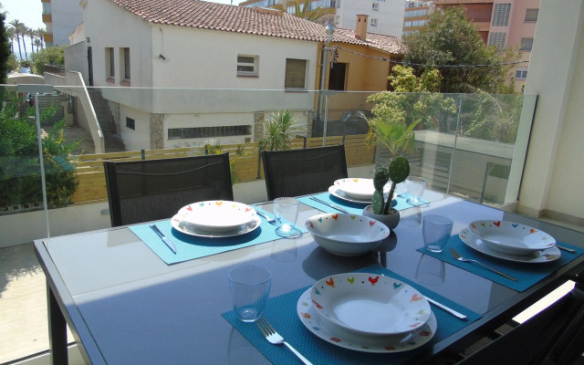 Appartement proche mer avec piscine Rosas