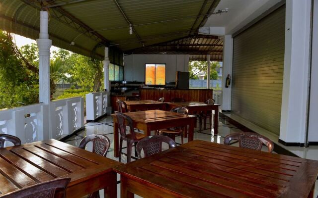 Hotel Aathithan Trincomalee