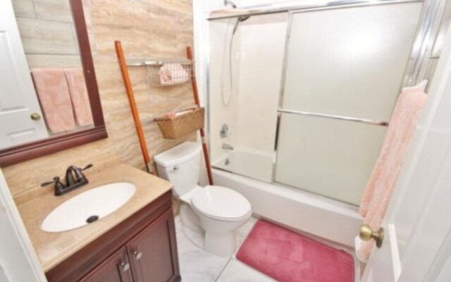 Moontide B707 Apartment 2