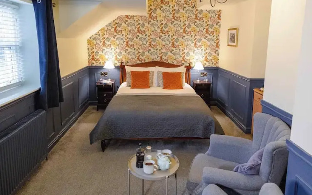 Weavers Guest House