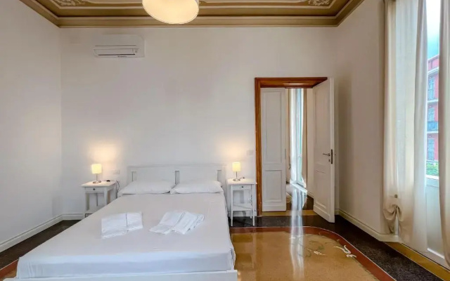 Appartamenti in Villa del '900 (A)
