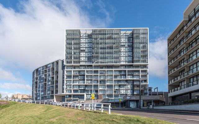 Arena, Unit A1205/75 Shortland Esplanade