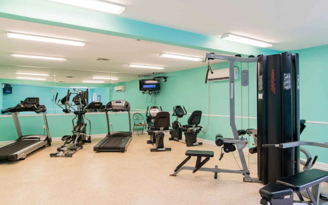 Seaside Beach & Racquet Club #2102