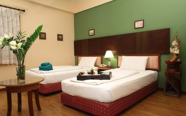 People Place Boutique In Town Hotel
