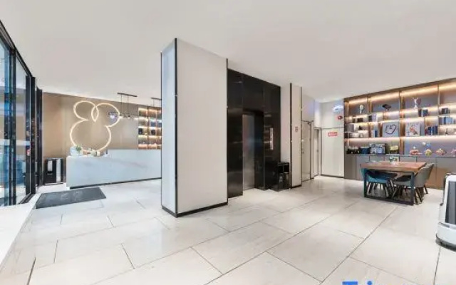 Guangqing AI Esports Hotel