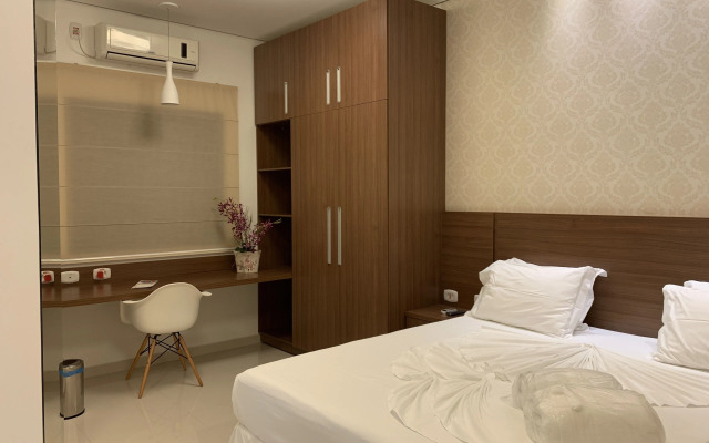 Aquarius Hotel Aquarius