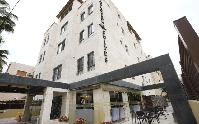 Naylover Hotel Suites