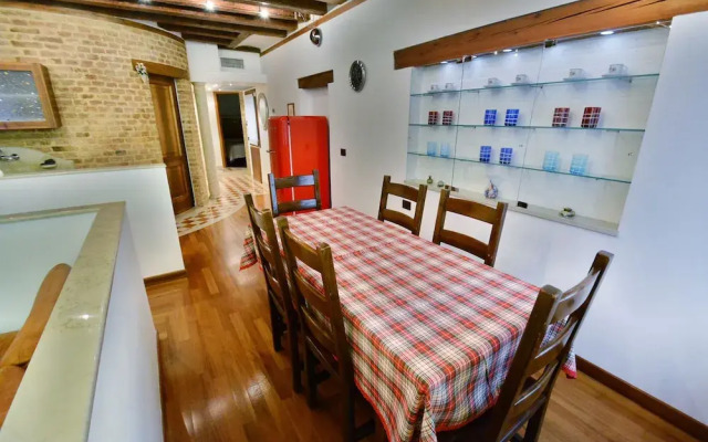 Ve.N.I.Ce. Cera Casa De La Vida