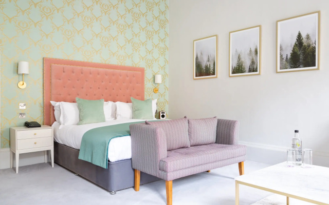 The Queensberry Hotel