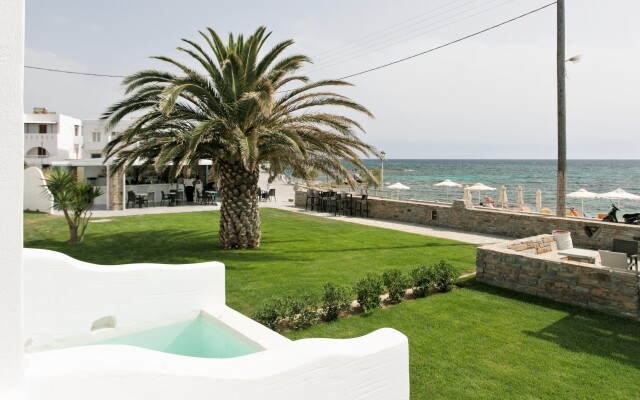 Liana Beach Hotel & Spa