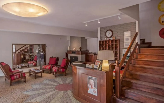 Romina Art Hotel