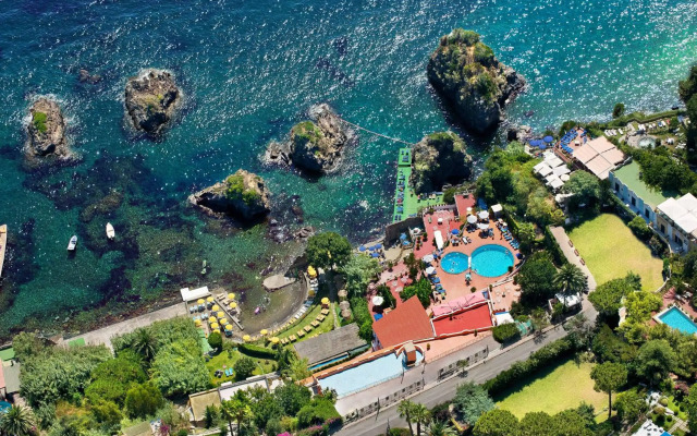 Strand Hotel Terme Delfini