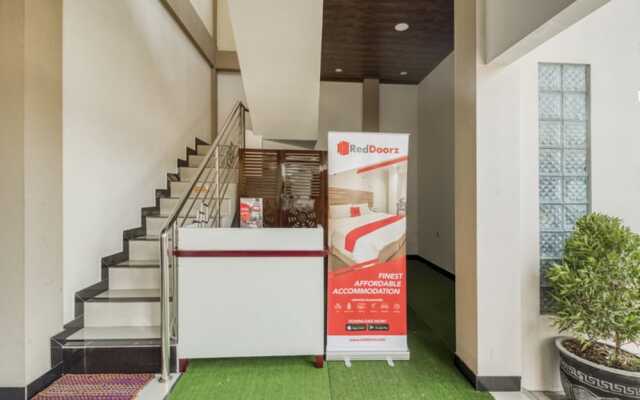 RedDoorz Syariah near Bandara Adisucipto Yogyakarta