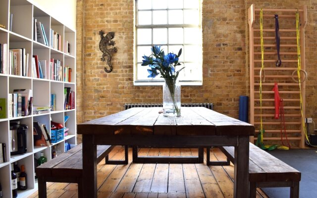 1 Bedroom Loft-style Flat in Haggerston