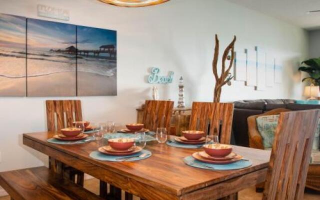 Harborview Grande 803