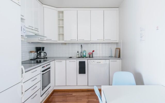 Helsinki South Central Apt Hietalahti